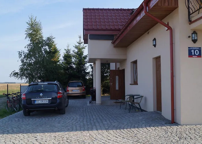 度假居 琥珀别墅酒店 *